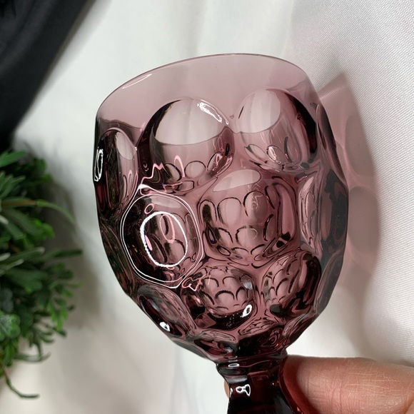 2 RARE MCM Amethyst Imperial Glass honeycomb thumbprint water/wine goblets - Picture 3 of 8